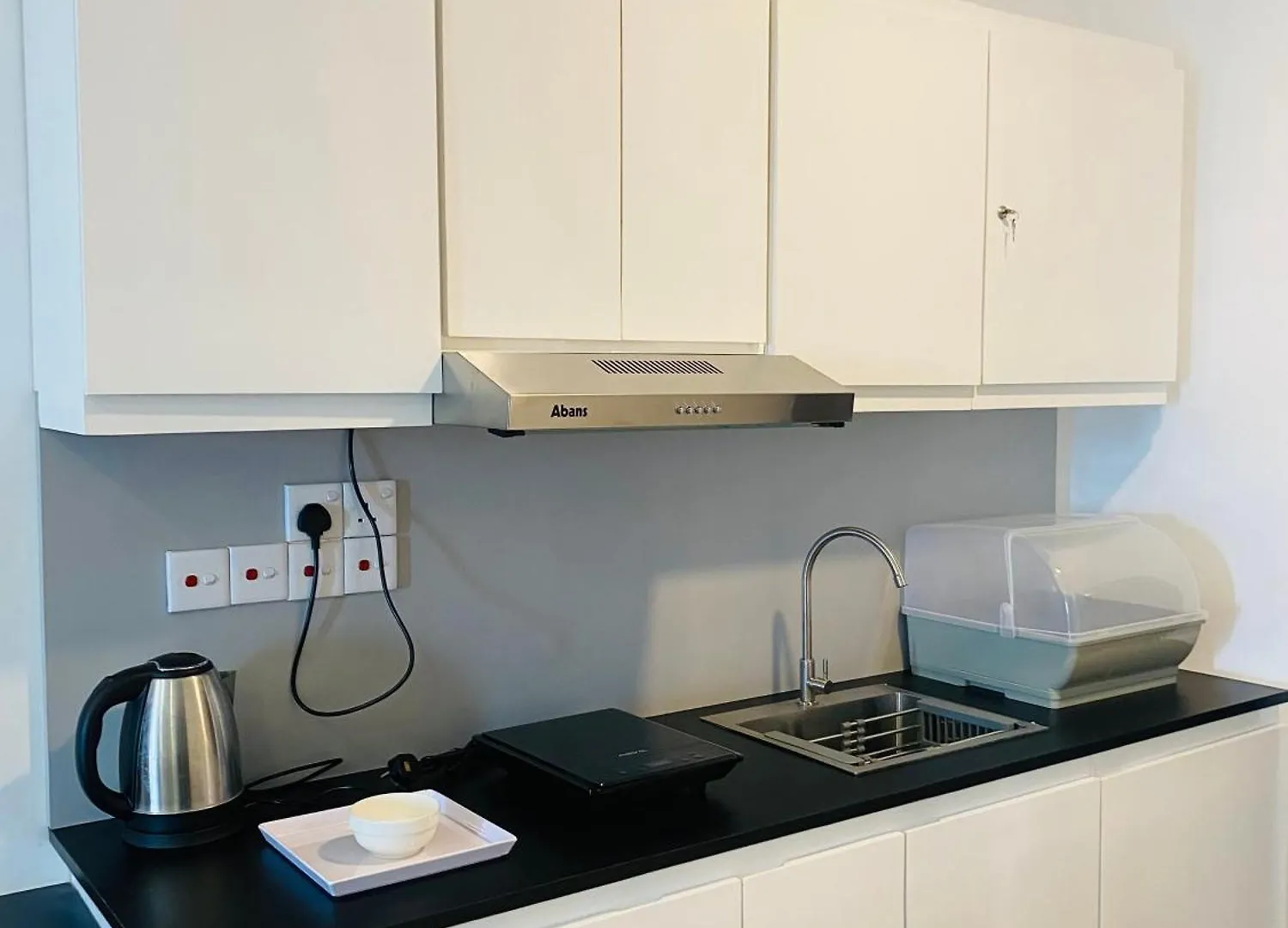 Ocean Breeze Hotel Residencies Luxury Studio Apartment - Negombo Sri Lanca