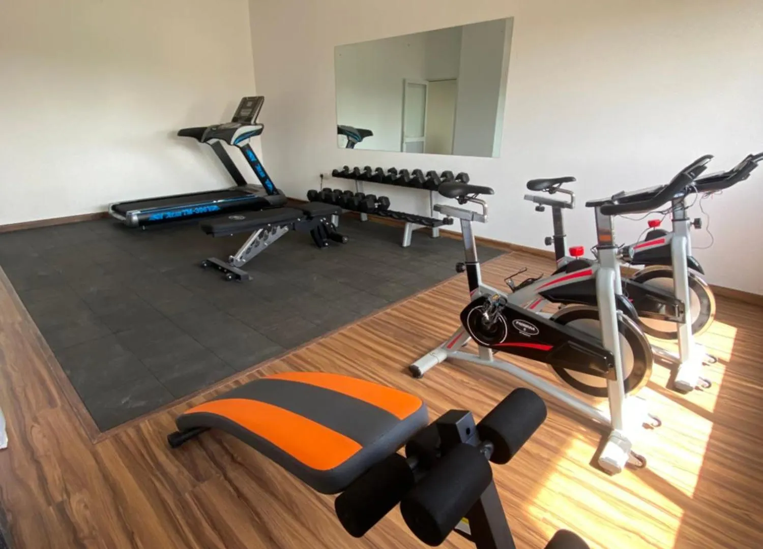 Ocean Breeze Hotel Residencies Luxury Studio Apartment - Negombo Sri Lanca